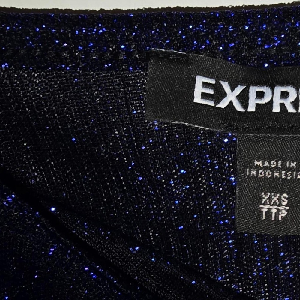 Express - Picture 3 of 6